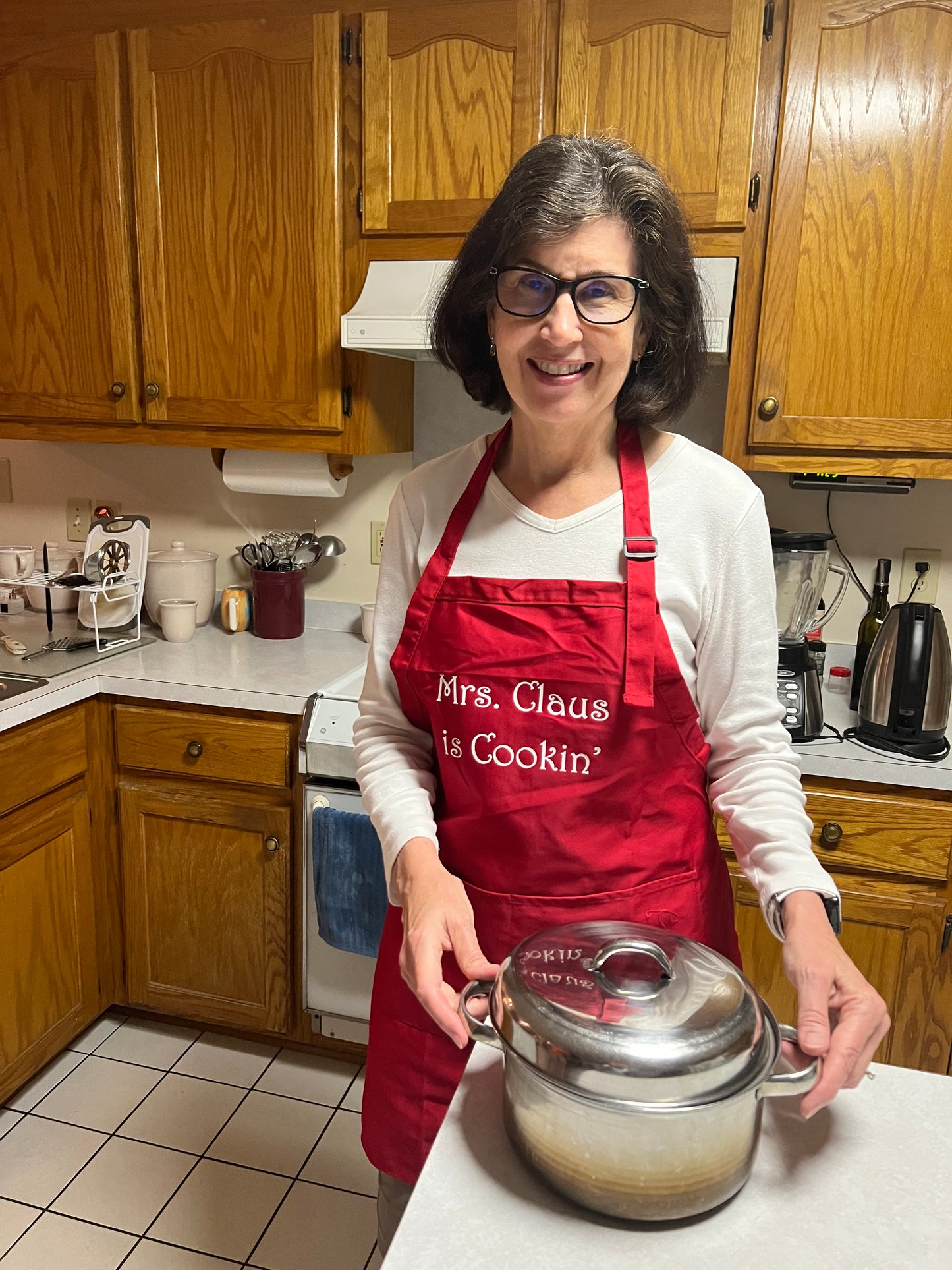 Mrs. Claus is Cookin' Apron